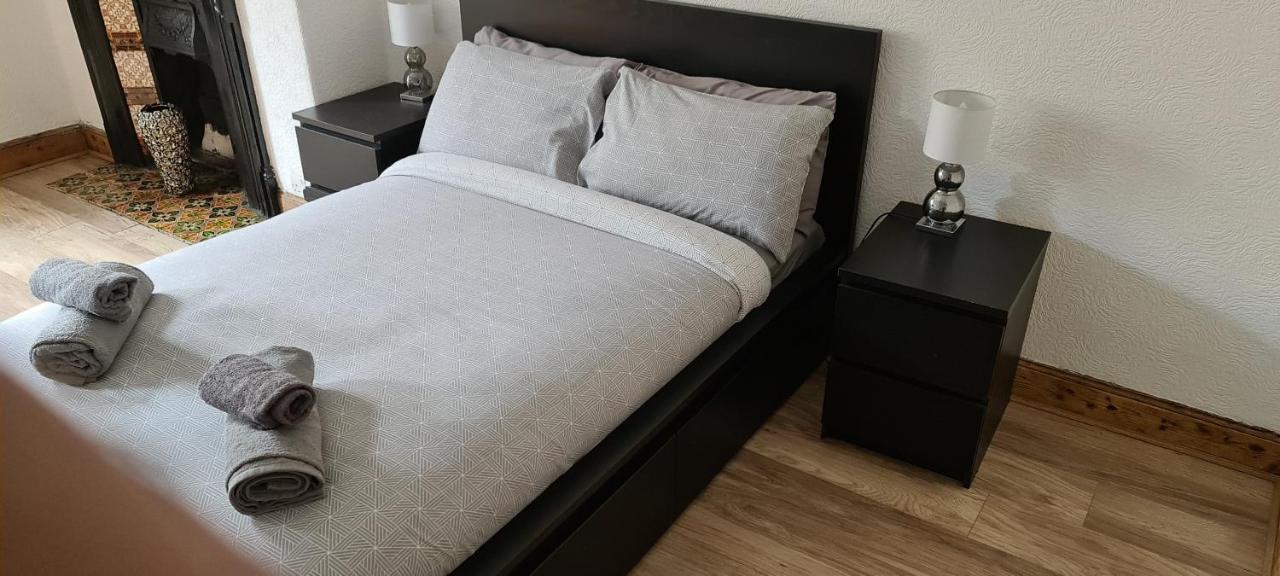 Rozina Apartment Пейсли Экстерьер фото