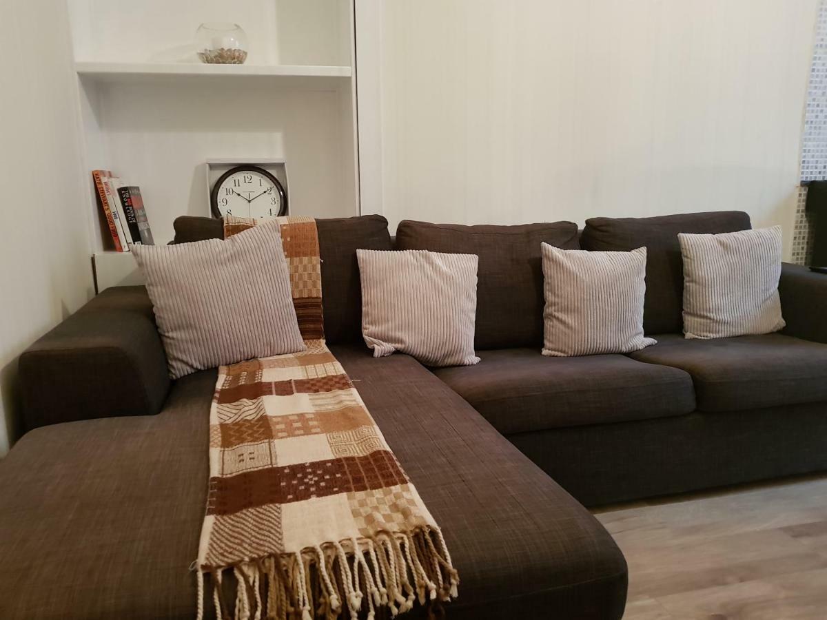 Rozina Apartment Пейсли Экстерьер фото